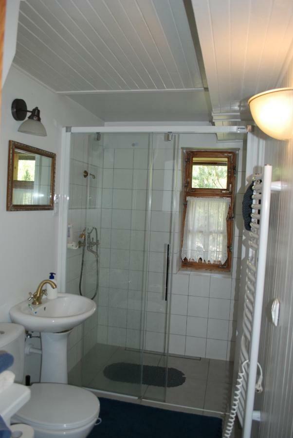 Dom Pod Klonem Na Kaszubach Vila Kościerzyna Exterior foto