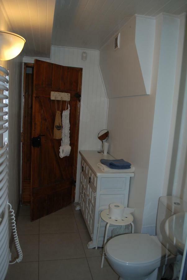 Dom Pod Klonem Na Kaszubach Vila Kościerzyna Exterior foto